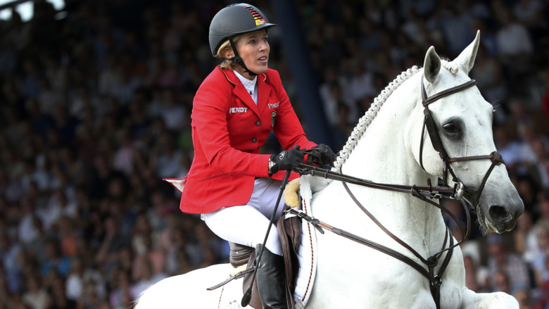 Kolla klippet: Världsryttaren på islandshäst i Lappland