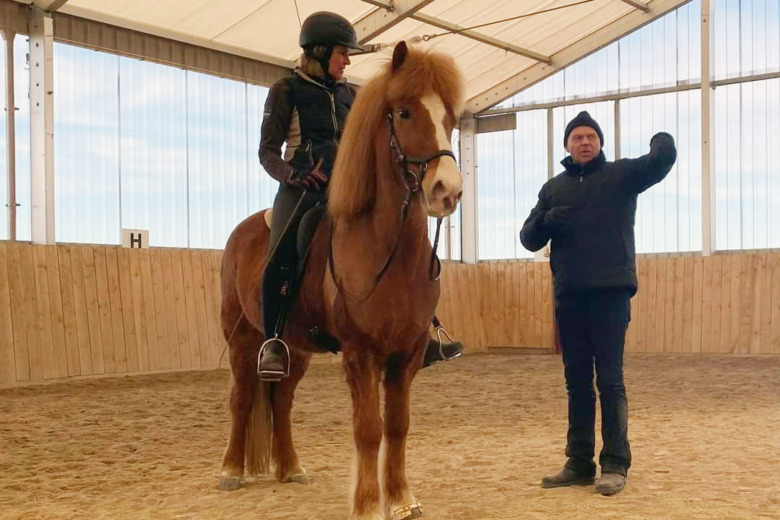 Elvar Einarsson ”Beröm kan också vara att byta gångart”