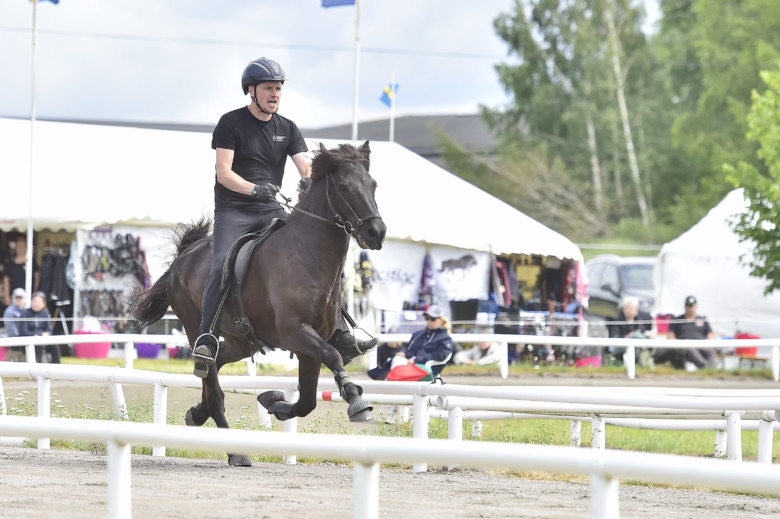 Daniel Ingi Smárason är svensk mästare i P1