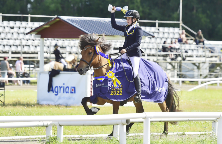 SM-guld till Tekla Petersson och Vatnadís