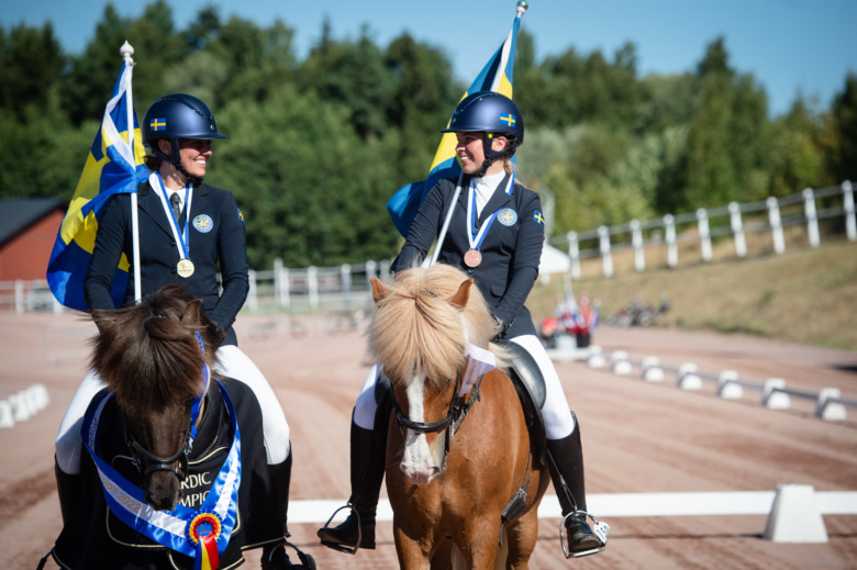 Guld till Beatrice och brons till Saga!