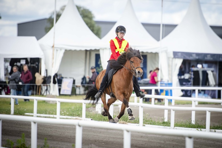 Lyssna: Tog personbästa och SM-guld