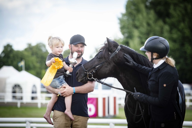 Daniel Sundin Brumpton: Ställ er upp och var stolta!