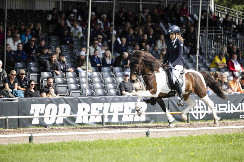 Ny adress för Amelie Segerström