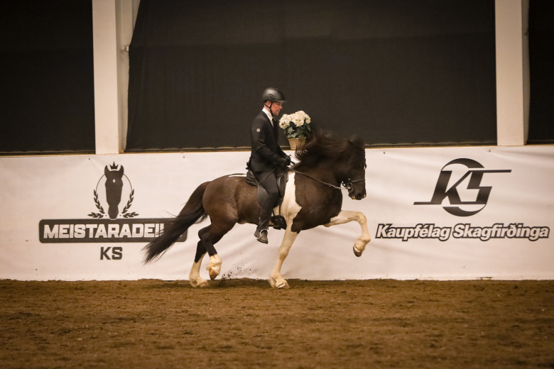 Þórarinn ”Tóti” Eymundsson guidar oss till Meistaradeild KS