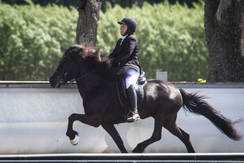 Två gånger Carina Jylebäck i stilpassen på Sundabakki