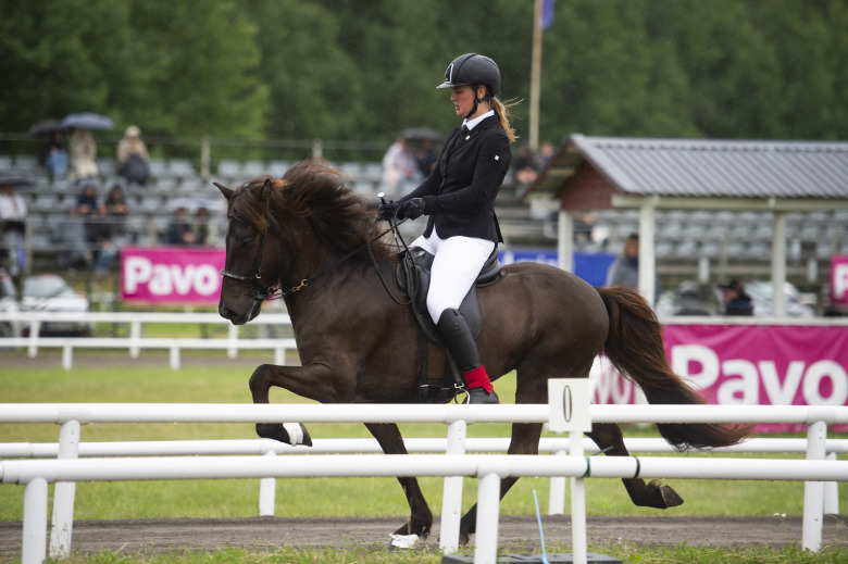 Clara Ingmyr struken på SIHS: ”Jättetråkigt”