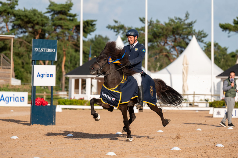 Falsterbo Icelandic Power: Ingen kunde rå på svenska mästaren