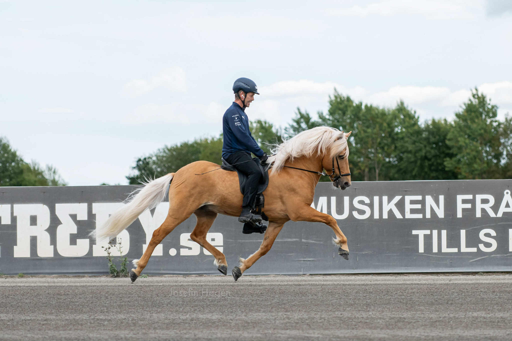 Glj&aacute;toppur Fr&aacute; Mi&eth;hrauni