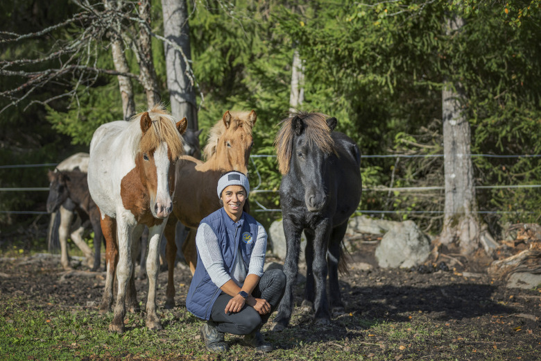 Mästerskapsryttare med hjärtat i aveln