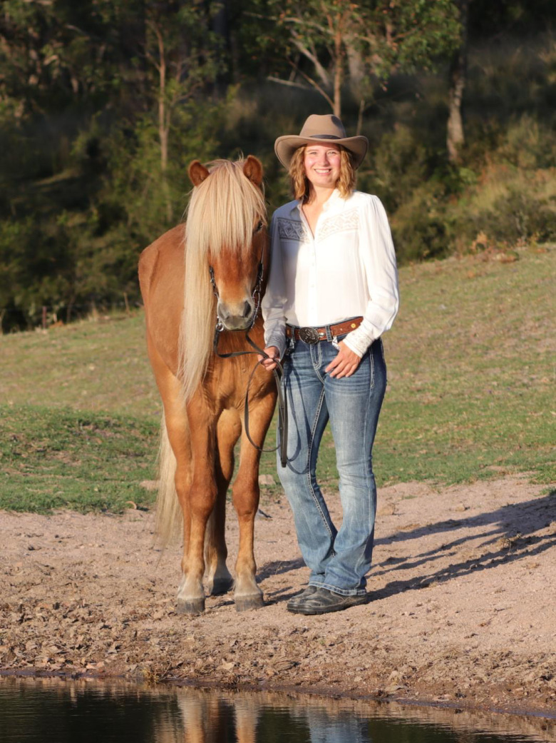Tuva Ekström om sin praktik i Australien: “Kunskapsnivå om islandshästar är generellt lägre”