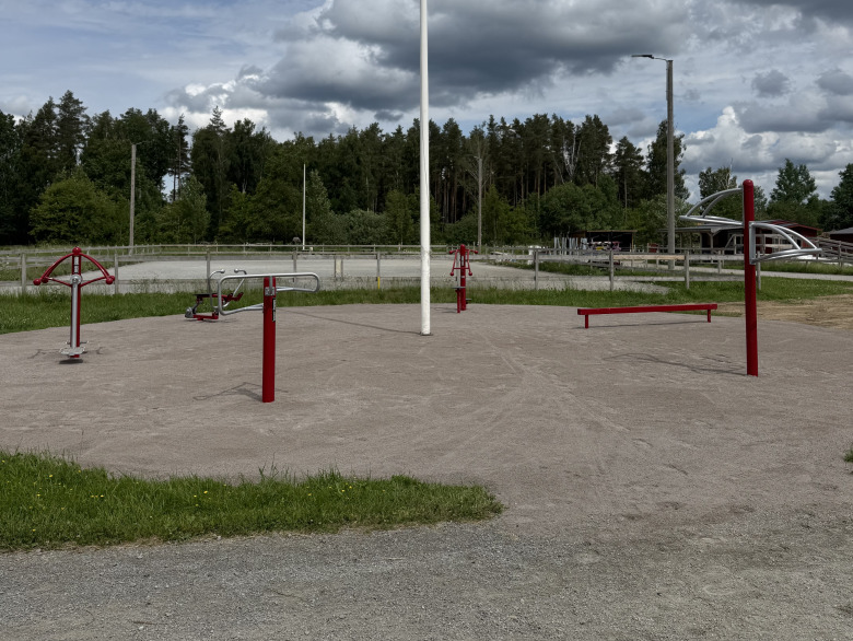 Islandshästförening satsar på ryttarhälsan – har byggt utegym